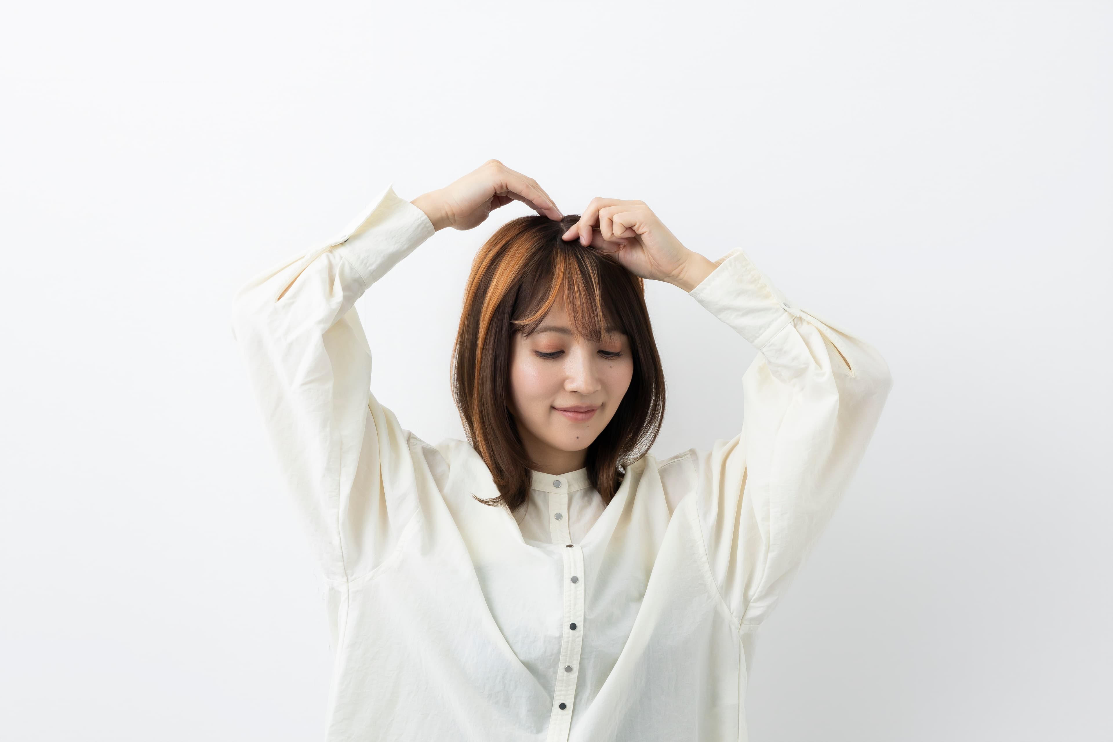 位置が決まったら上からおさえる