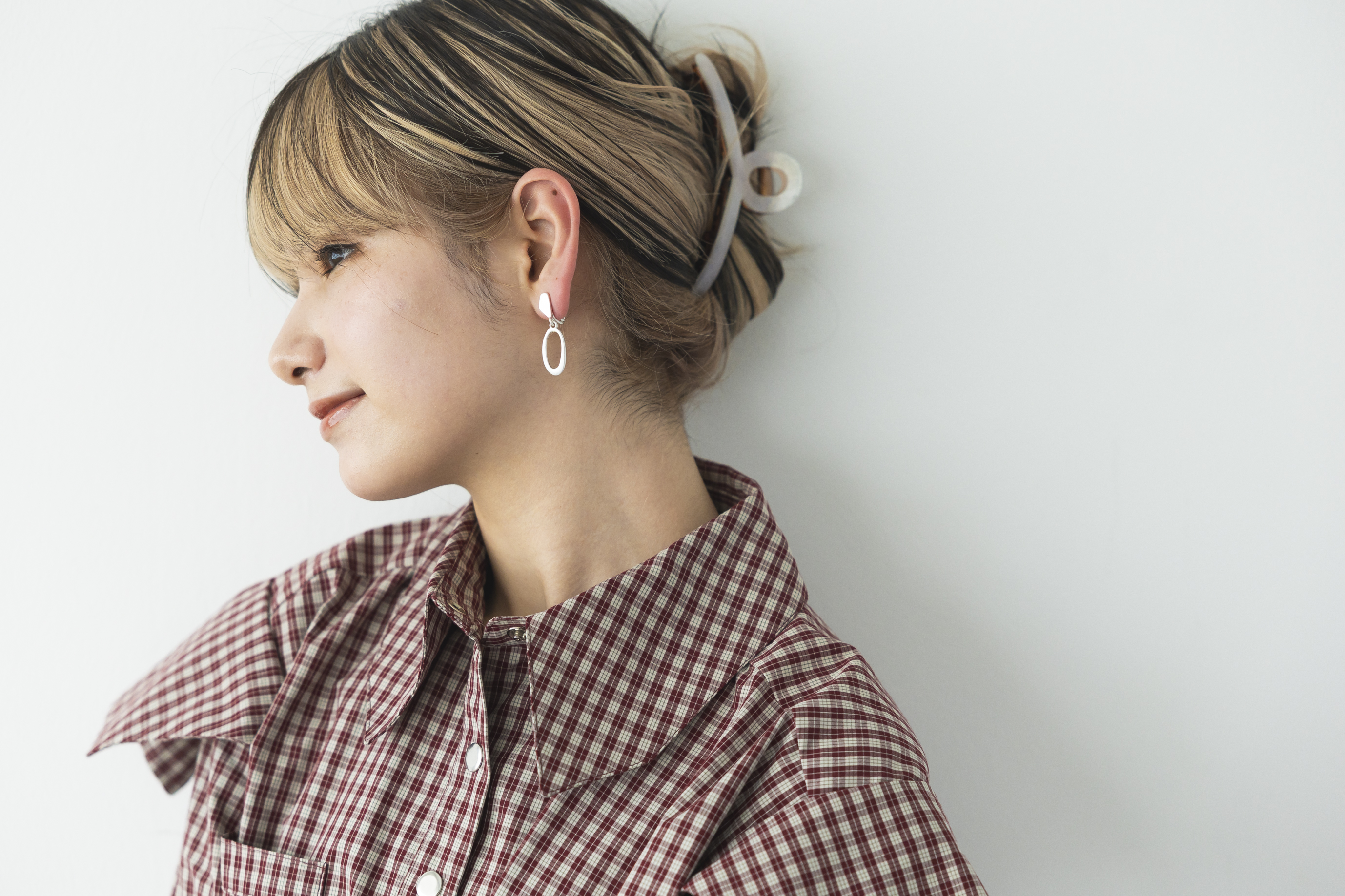 Tint ヘアカラーアクセサリー着用イメージ 3枚目